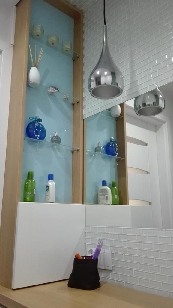 ewa_0000s_0005_EWA (2)